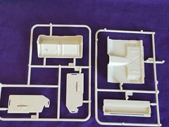 1972 FORD F250 CAB FLOOR , SIDE PANELS , SEAT from Moebius 1:25 Model Kit 67-72