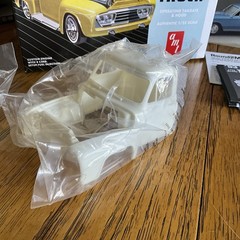 AMT 882 1953 Ford Pickup Truck 3n1 Trophy Series 1/25 Model Kit