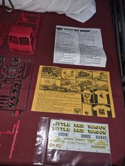LIndberg 1:25 LIttle Red Wagon Model Kit # 72158 Please check photos