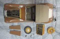 Vintage Rolls-Royce Phantom Model Car – Partially Built – Parts or Restoration