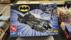 NIB 2005 BATMOBILE BATMAN BLACK 1/25 MODEL KIT ERTL AMT OPEN BOX #38039