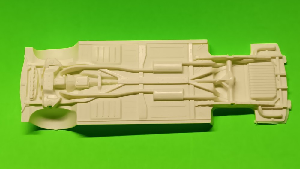 AMT 1959 Cadillac Ambulance 1/25 Ecto 1 Ghostbusters Hearse Frame Chassis