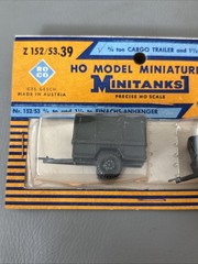 Roco Minitanks WWII US Z-152/53 3/4 & 1 1/2” Ton Cargo Trailer Set New