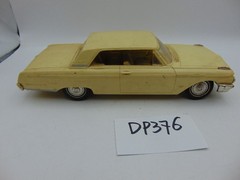 Vintage 1962 Ford Galaxie 500 Dealer Promo Model Parts Car Missing Wheel