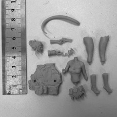 1/24 Scale Resin Figure Model Kit Female Devil Unassembled, Unpainted Model Kit