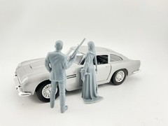 1/87 Bond and Paloma