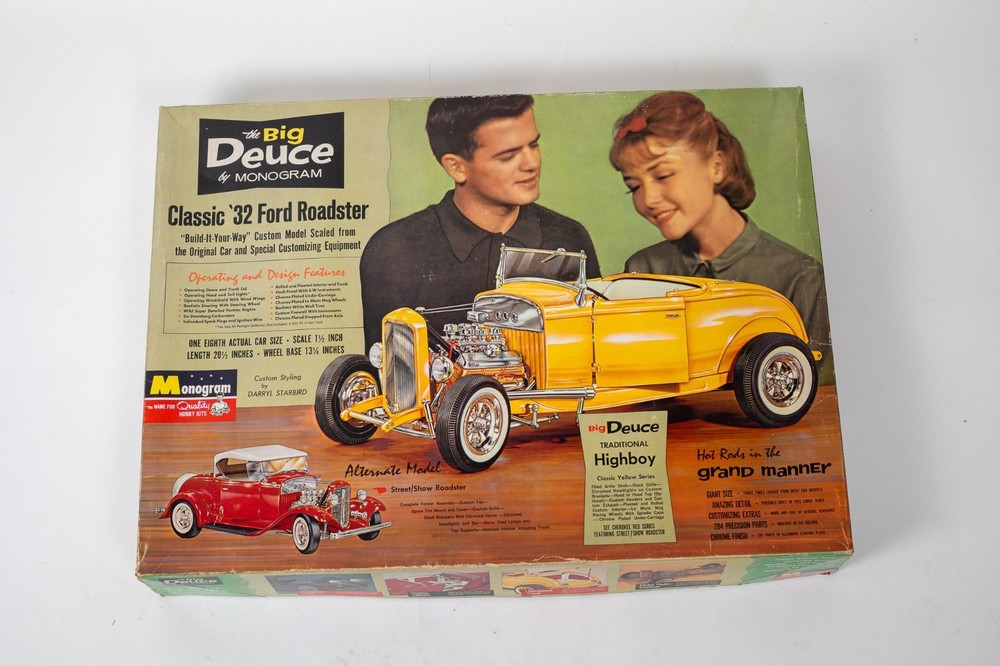 Vintage Monogram Big Deuce Classic ’32 Ford Roadster Traditional Highboy Model K
