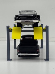 4 Post Lift for Display or Diorama in 1/24th, 1/25th Scale for model car display