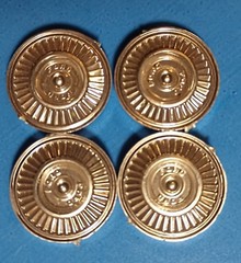 CHROME 58 FORD THUNDERBIRD STYLE HUBCAPS – LOWRIDER – MODEL CAR KIT PARTS LOT