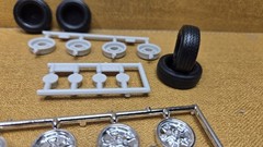 1967 Mustang Fastback STOCK WHEELS & TIRES 1:25 scale AMT NEW Model Kit PARTS