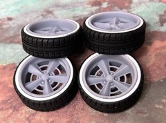 Resin 22 In. “Foose Saturn” Wheels, W/One In. Whitewalls,1/24 1/25 Scale