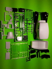 1932 Ford Sedan Delivery 1/25 Hood Body Glass Chrome Bumpers Grill Interior Tub
