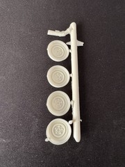 AMT 31838 1/25 57 Ford Fairlane Parts Kit Bash Wheels