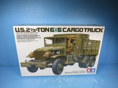 TAMIYA-U.S. 2 1/2 Ton 6X6 Cargo Truck 1:35th Scale Plastic Model Kit-SEALED