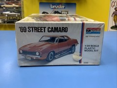 Vintage MONOGRAM ’69 STREET Z28 CAMARO #2230 SEALED RELEASED IN 1978 NEW