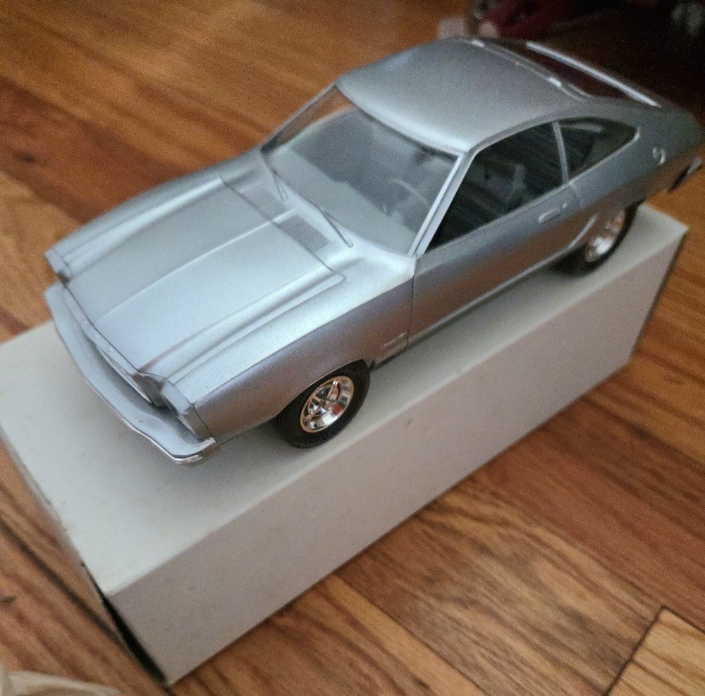 1975 Ford Mustang II Dealer Showroom Advertising Promo model 1/25 Silver NOS