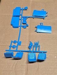 Amt/Ertl 1957 Ford 3 in 1 Model Kit 1/25 Open Box READ DESCRIPTION