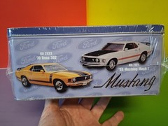 Revell Monogram 1/24 Model Kit 64 Mustang Convertible In Collectors Tin 85-4157