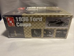 AMT 1936 Ford Coupe 1/25 Plastic Car Model Kit Free Shipping 31860