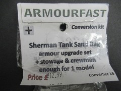 Armourfast conversion set #2 sandbag armor, stowage and crewman 1/72 scale