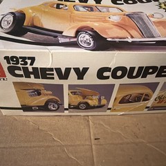 LOOK AMT /ERTL 1937 CHEVY COUPE SCALE 1/25 MODEL KIT OPEN BOX Sealed Bags