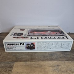 ​Union Model 1/24 Ferrari 330 P4 Collections Rememoratrise Vintage Kit MC14