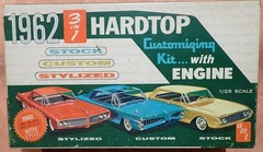 AMT 62 Pontiac Bonnieville model kit original 60s 3 in 1 unbuilt screw bottom
