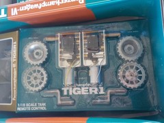 Bandai 1/15 Scale Remote Control Panzerkampfwagen VI/TIGER I–SEALED PARTS