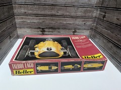 Heller Talbot Lago 4 .5L Race Car Plastic Model Kit 1/24 Scale