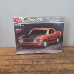 AMT/Ertl’69 Boss 302 Pre-Painted Metal Body 1998 1:25 Model Kit Sealed Mustang