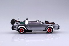 Back To The Future Part III pullback model kit 1:43 snap DeLorean time machine