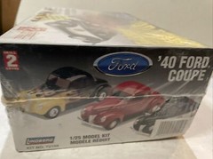 Lindberg ’40 Ford Coupe 1/25 scale plastic model kit build 1 of 3 ways (SEALED)