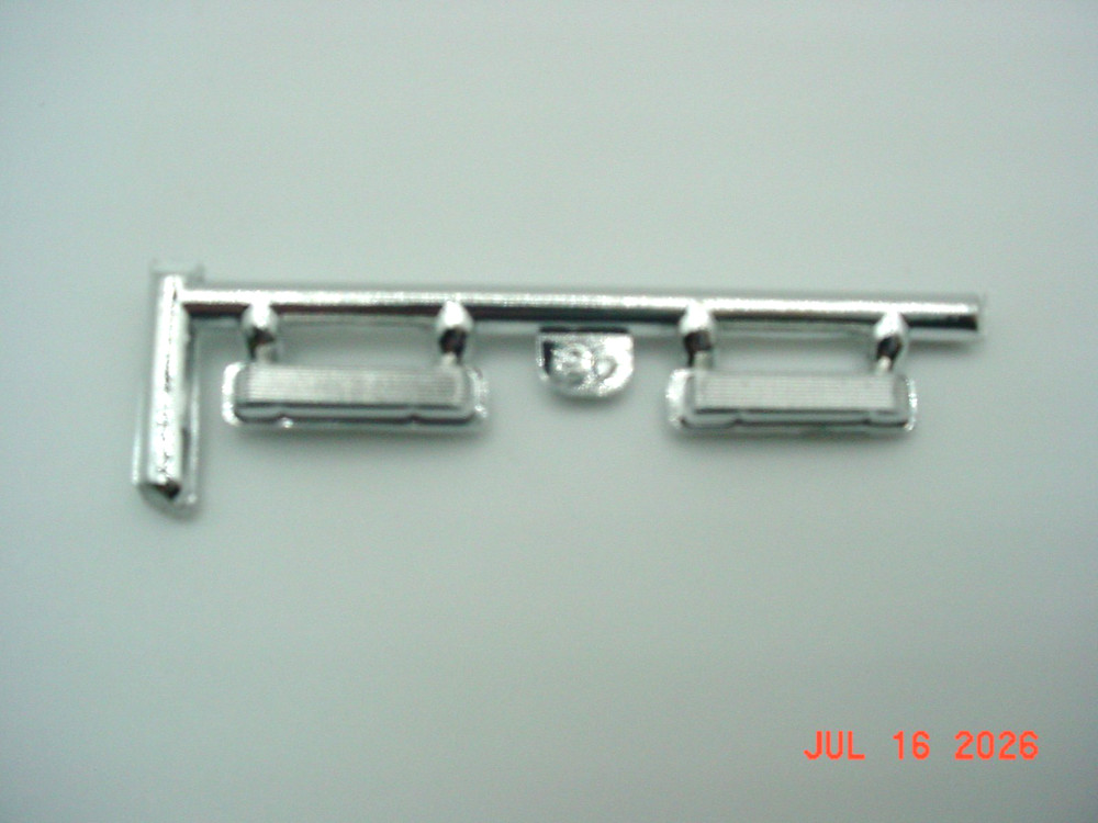 Revell Chevy Van Chrome Valve Covers Model Part JY1509 UPRM