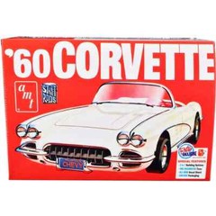 1960 CHEVROLET CORVETTE (1/25) AMT1374 New