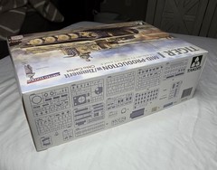 TAKOM Tiger I 1/35 Mid-Production Zimmerit and Limited Otto Carius Figure NEW