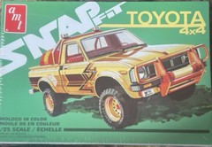 AMT Toyota 4×4 Truck Model Kit 1:25 Scale Unassembled, Molded in Color