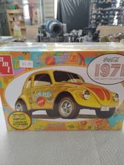 AMT # 1284M/12 VW Super bug 1971 Coca Cola beetle Bug Model Kit 1/25 New Sealed