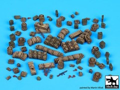 Black Dog 1/72 US Soldier’s Equipment and Accessories Set WWII [Diorama] T72038