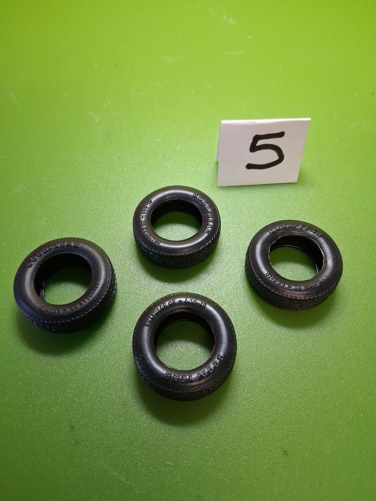 AMT GOODYEAR POLYGLAS GT L6015 MODEL KIT TIRES [Lot of 4]