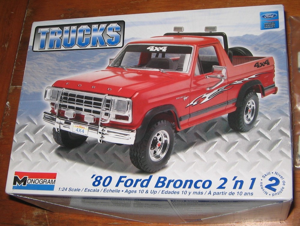 Monogram Trucks 1980 Ford Bronco 2-in-1 1/24 Kit # 7214 Unbuilt Sealed Bags 80