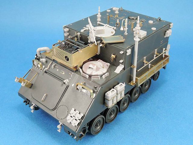 Legend 1/35 Israeli IDF Mugaf (Early) M577 Conversion Set (for Tamiya) LF1379