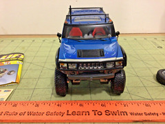Maisto 1:27 2003 Hummer H2 Lifterz Sport Truck with extra parts
