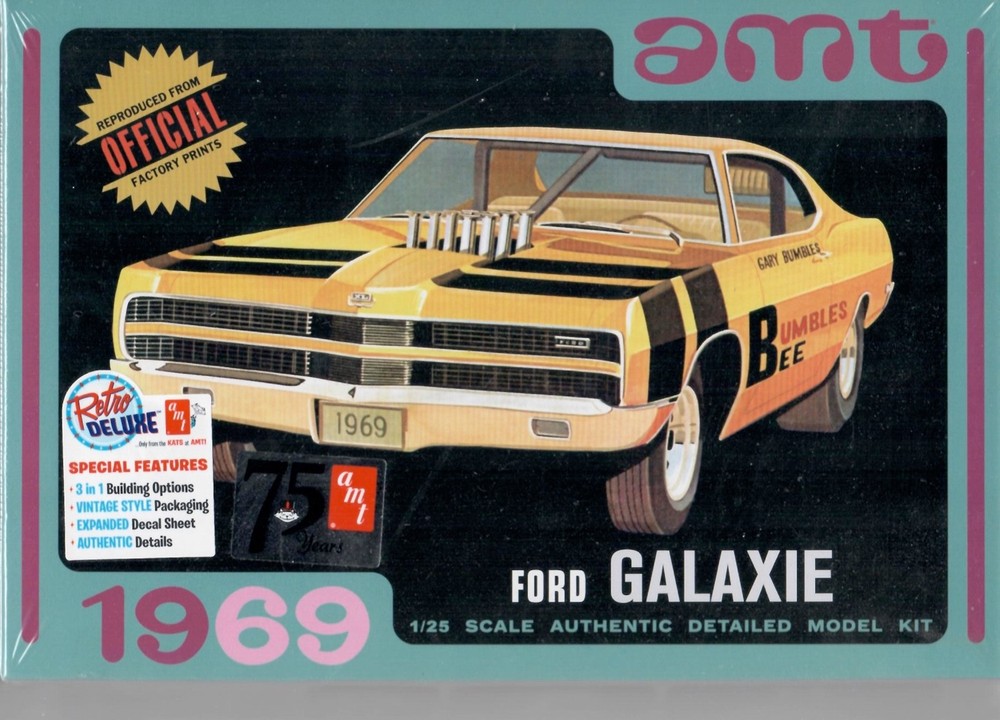 AMT 1373 1969 Ford Galaxie 500 XL Hardtop Model Car Kit