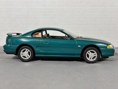 1/24 Scale 1994 Ford Mustang GT Model Car Kit GREEN Nicely Built 1/25 SN95 Fox