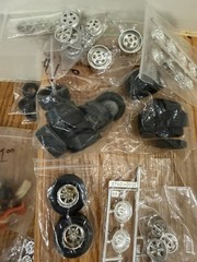 Vintage Lot Of Model Car Kit Tires And Rum Lot
