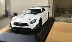 1/43 MINICHAMPS Mercedes AMG GT3, met.white , 1/402 PCs ,2017 mint+++!