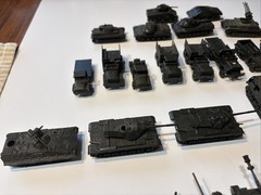 LOT Of 40 1/87 Roco Minitanks Austria 32 Tanks 8 Trucks DBGM HO SCALE