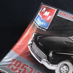 1:25 AMT Ertl 1957 Ford Thunderbird Model Kit – Sealed Bent Box See Photos 31925