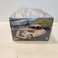 Monogram Car Show ’39 Chevy Coupe Street Rod 1:24 Sealed New Old Stock