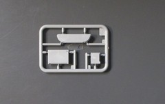 Miniart 1/35th Scale US Tow Truck G506 – Parts Tree Fd from Kit No. 38061